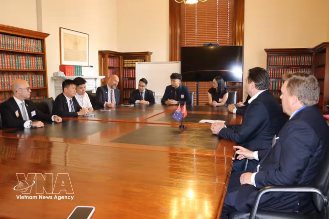 vnanet-ket-noi-trung-tam-tai-chinh-quoc-te-viet-nam-tai-tp-ho-chi-minh-voi-cac-quy-dau-tu-va-to-chuc-tai-chinh-australia-8659581.jpg
