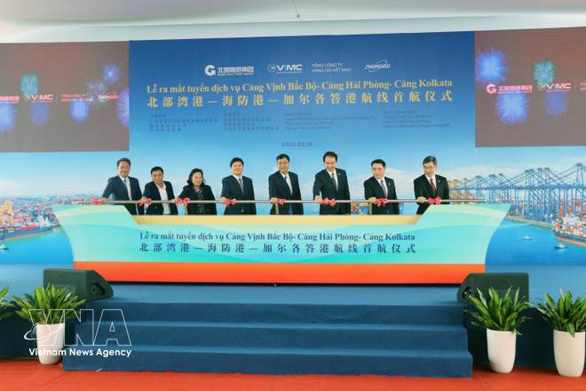 vnanet-khai-truong-tuyen-dich-vu-cang-vinh-bac-bo-cang-hai-phong-cang-kolkata-7861878.jpg