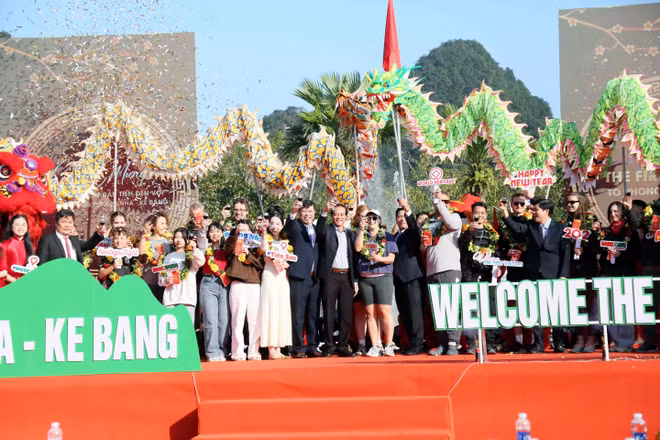 vna-potal-quang-tri-du-lich-khoi-sac-tu-nhung-vi-khach-xong-dat-dau-nam-2026-8507144.jpg