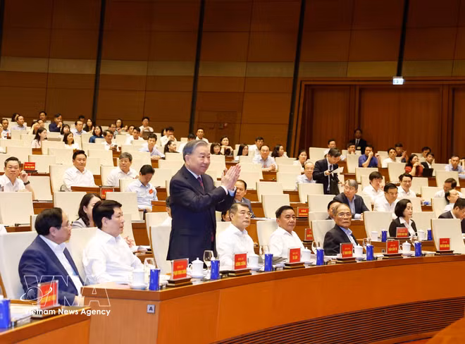 vnanet-hoi-nghi-toan-quoc-nghien-cuu-hoc-tap-quan-triet-va-trien-khai-thuc-hien-nghi-quyet-hoi-nghi-lan-thu-hai-ban-chap-hanh-trung-uong-8697148.jpg