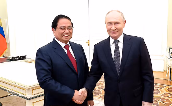 vnanet-potal-thu-tuong-pham-minh-chinh-hoi-kien-tong-thong-nga-vladimir-putin-8663014.jpg