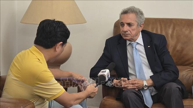 Mourad Lamoudi, representante del Frente de Liberación Nacional de Argelia (Fuente: VNA)