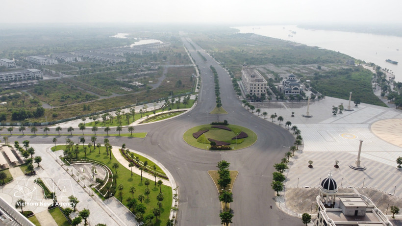 Se prevé que el eje económico del corredor del río Dong Nai, junto con la Zona de Libre Comercio y el Área Urbana del Aeropuerto, se convierta en un nuevo polo de crecimiento para Dong Nai. (Foto: VNA)