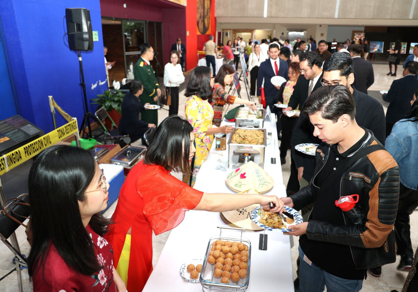 Puesto de cocina vietnamita en el evento. (Foto: VNA)