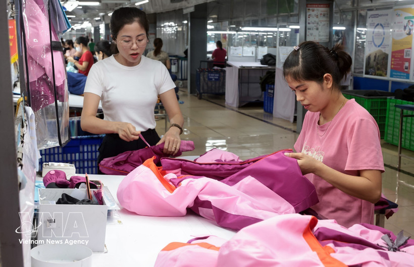 Las fábricas textiles de la provincia de Thai Nguyen exportan productos al mercado de la UE. Foto: VNA
