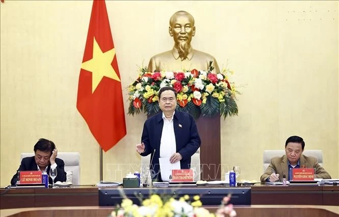 El presidente de la Asamblea Nacional (AN) Tran Thanh Man habla en la reunión. (Fuente: VNA)