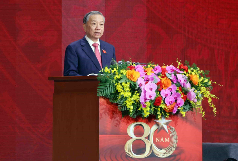 El secretario general del Partido Comunista de Vietnam, To Lam, habla en el evento. (Fuente: VNA)