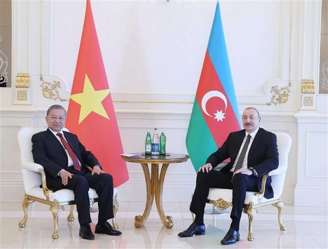 El secretario general del Partido Comunista de Vietnam, To Lam, y el presidente de Azerbaiyán, Ilham Aliyev. (Fuente: VNA)