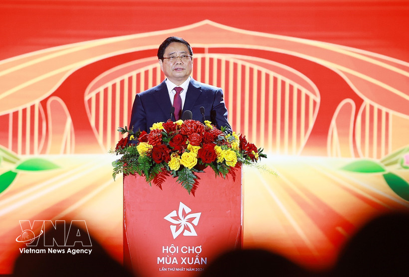 El primer ministro de Vietnam, Pham Minh Chinh, habla en la ceremonia de clausura. Foto: VNA