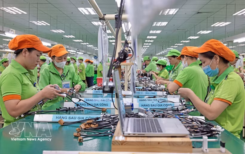 Línea de montaje de productos terminados en la fábrica de Bandai Vietnam. (Foto: VNA)