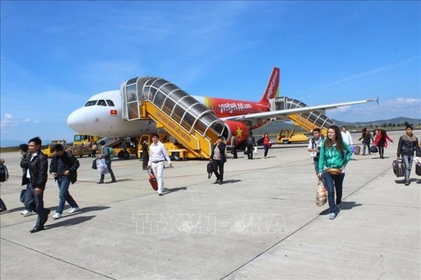 En el Aeropuerto Internacional Lien Khuong (Foto: VNA)