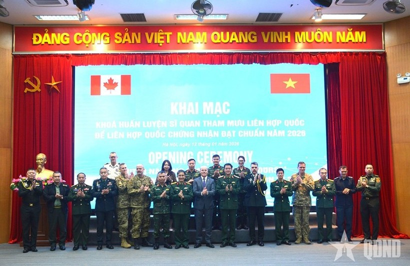 Delegados en la ceremonia inaugural de la UNSOC 2026. (Foto: qdnd.vn)