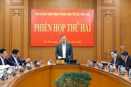 El secretario general del Partido Comunista de Vietnam, To Lam, interviene en la reunión. (Fuente: VNA)