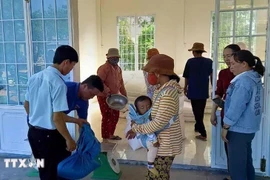 Gobierno de Vietnam asignará casi tres mil toneladas de arroz a siete provincias para ayudar a la población local. (Foto: VNA)