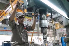 Las empresas de la industria auxiliar tienen nuevas oportunidades gracias a la expansión de incentivos gubernamentales en capital, tecnología, recursos humanos y acceso a mercados. (Foto: Vietnam+)