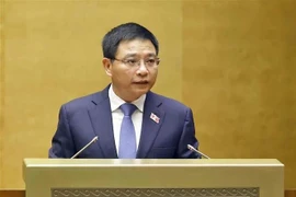 El ministro de Finanzas, Nguyen Van Thang, en la sesión de interpelaciones. (Foto: VNA)