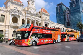 Ciudad Ho Chi Minh mejora el nivel de sus destinos turísticos y la calidad de recursos humanos