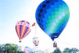 Experiencia de vuelo en globo aerostático. Foto: VNA