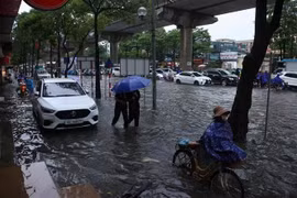 Fuertes lluvias provocan inundaciones en Hanoi. (Foto: VNA)