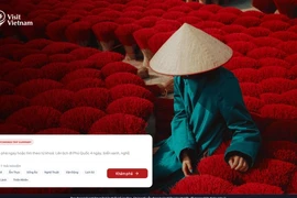 La plataforma Visit Vietnam funciona como un mercado digital centralizado donde las agencias de viajes y los proveedores de servicios pueden presentar productos, actualizar información y contactar a los viajeros a través de un canal nacional oficial. (Foto: Sun Group)