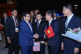 El primer ministro Pham Minh Chinh concluye su viaje a Malasia para la 47ª Cumbre de la ASEAN (Foto: VNA)