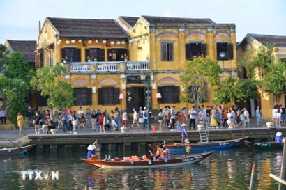 La antigua ciudad de Hoi An atrae a numerosos turistas. (Foto: VNA)