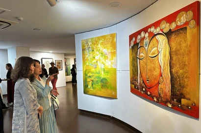 Visitantes en el evento. (Fuente: VNA)