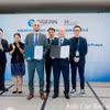 En la firma. (Fuente:Agencia de Promoción Comercial de Vietnam)