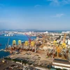 Bases de torres de energía eólica marina en construcción en el Centro de Industria, Energía y Logistica Técnica PTSC en Vung Tau. (Fuente: petrovietnam.petrotimes.vn)