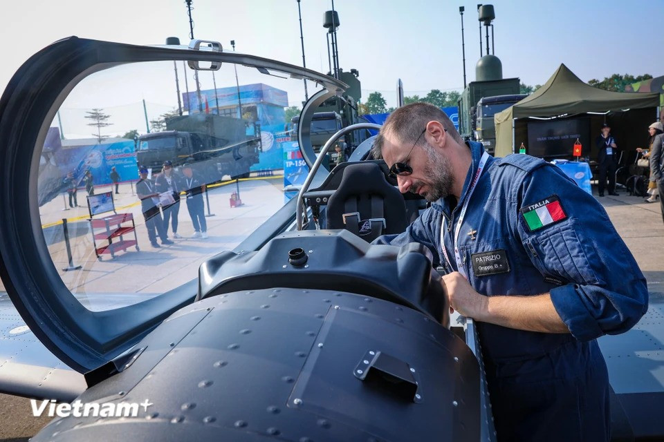 Cuando está equipado con equipos adicionales, como cámaras y radares especializados, el avión puede realizar misiones de patrulla fronteriza o de vigilancia costera. (Foto: Hoai Nam/Vietnam+)