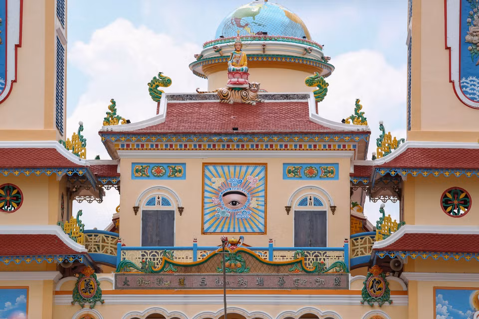 El Ojo Divino, símbolo representativo del Ser Supremo en la Santa Sede. Foto: Giang Phương – VNA