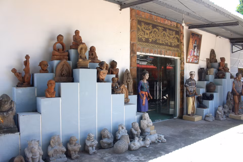 Espacio de exhibición de la cultura cham y de otras etnias en el Museo. Foto: Hong Hieu – VNA