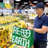 En Ciudad Ho Chi Minh, la gente utiliza bolsas de comida ecológicas. (Fuente: VNA)