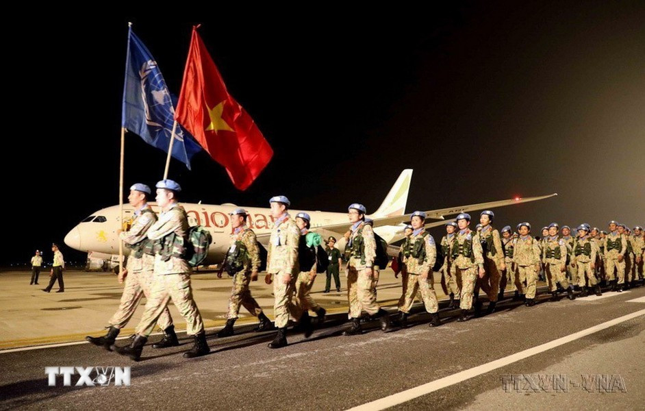 El primer equipo de Ingeniería completó con éxito la misión en la Fuerza Provisional de Seguridad de las Naciones Unidas para Abyei (UNISFA) y regresó a Vietnam (Hanoi, 15 de agosto de 2023). (Foto: VNA)