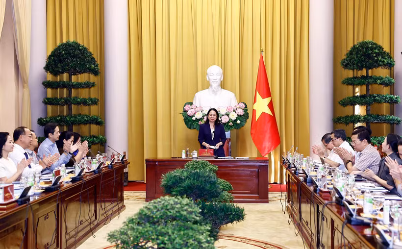 La vicepresidenta de Vietnam, Vo Thi Anh Xuan, habla en la reunión (Fuente: VNA)