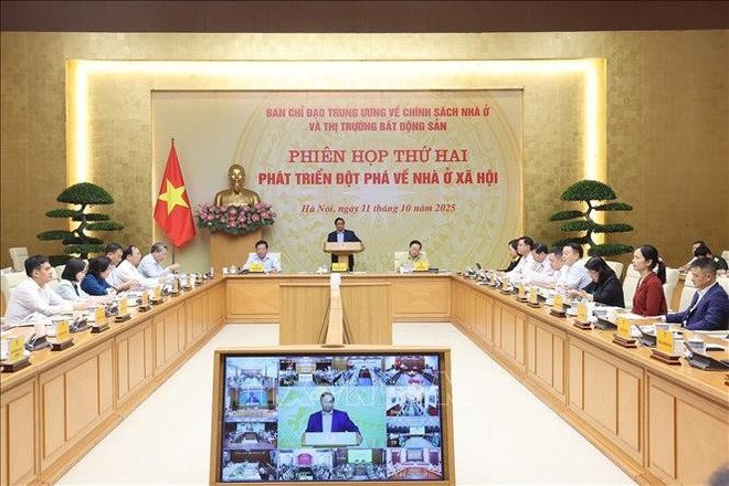 En el evento. (Fuente: VNA) pham-minh-chinh-chieu.jpg
