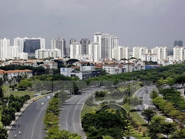 El crecimiento verde debe equilibrar factores económicos y ambientales. (Fuente: VNA) tang.jpg