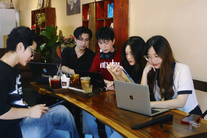 El grupo de estudiantes de la Generación Z ha lanzado el proyecto Neo Cheo. (Fuente: nhandan.vn) image-1.jpg