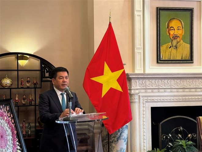 El ministro de Industria y Comercio de Vietnam, Nguyen Hong Dien. (Fuente: VNA) nguyen.jpg