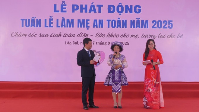 En un evento temático. (Fuente: VNA) lao-cai3-290925.jpg