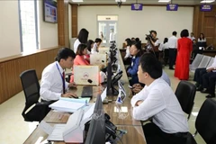 En el Centro de Servicios de la Administración Pública de la provincia norteña de Ninh Binh. (Fuente: VNA)