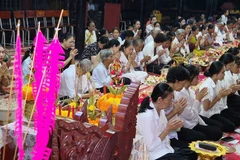 Comunidad Khmer de Ca Mau celebra con alegría Festival Sene Dolta