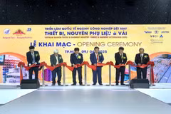 En la ceremonia de inauguración de Saigontex - Saigonfabric 2025 (Foto: VNA)