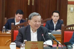 El secretario general del Partido Comunista de Vietnam, To Lam, se dirige a la reunión (Foto: VNA)