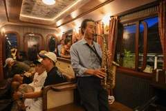 “Noche de ensueño en Da Lat”, un recorrido para vivir la música y el paisaje de la ciudad montañosa