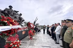 En la ceremonia. (Fuente: VNA)