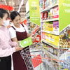 Clientes compran en el supermercado GO!. Foto: VNA