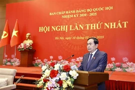 El presidente de la Asamblea Nacional de Vietnam, Tran Thanh Man, habla en el evento. (Fuente: VNA)