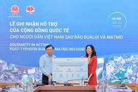 Nguyen Hoang Hiep, viceministro de Agricultura y Medio Ambiente, recibe apoyo financiero de las Naciones Unidas. (Fuente: VNA)