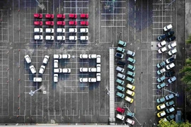 El fabricante vietnamita de vehículos eléctricos VinFast entrega 400 unidades del modelo VF 3 a concesionarios y clientes de Indonesia. (Fuente: VinFast)